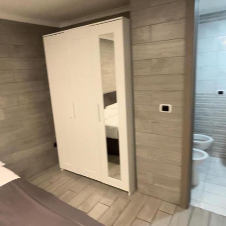 Apartament Vico Tre Re A Toledo 38 Neapol Zewnętrze zdjęcie